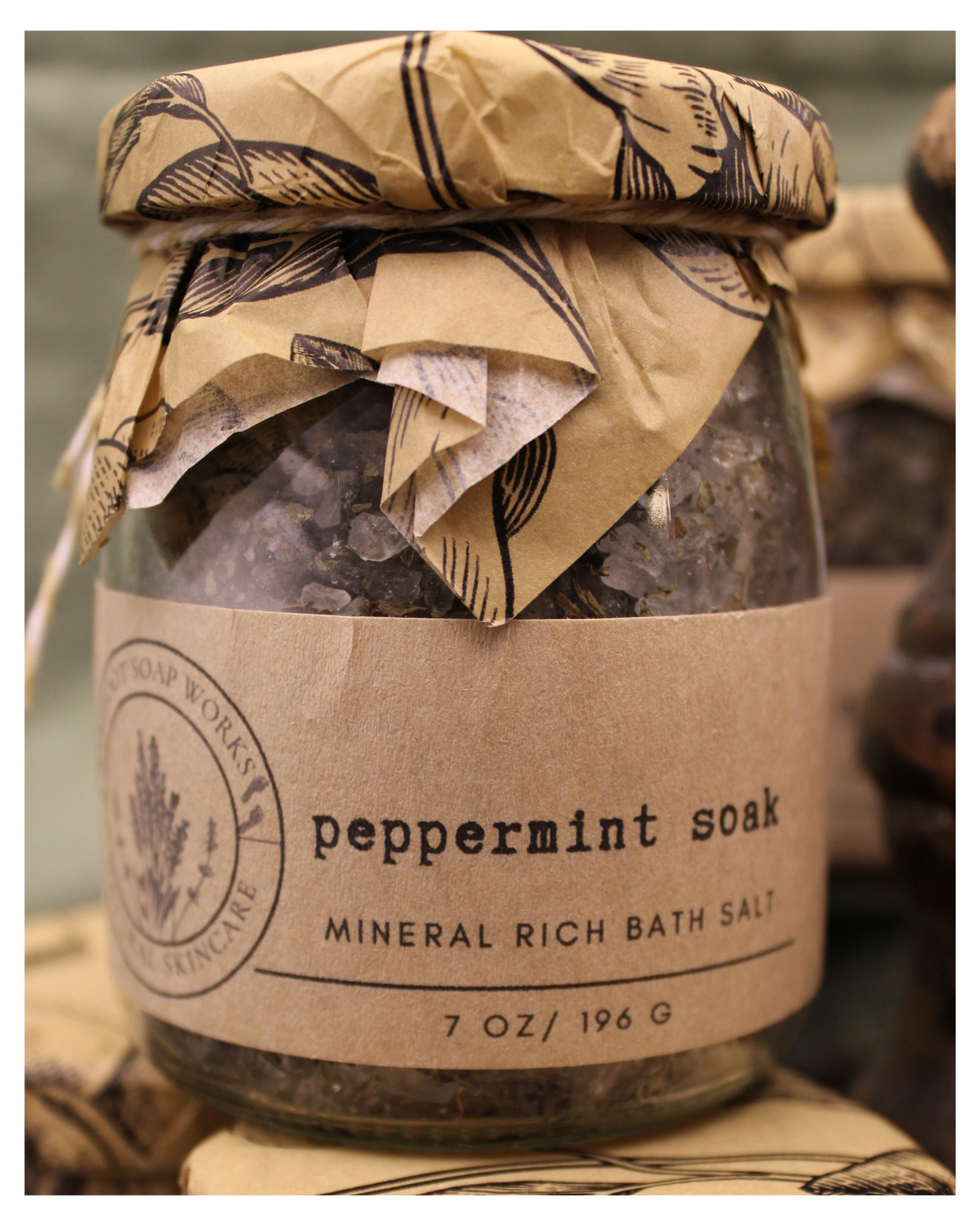 Peppermint Mineral Bath Salts – Cooling, Mineral-Rich Soak for Relaxation & Refreshment