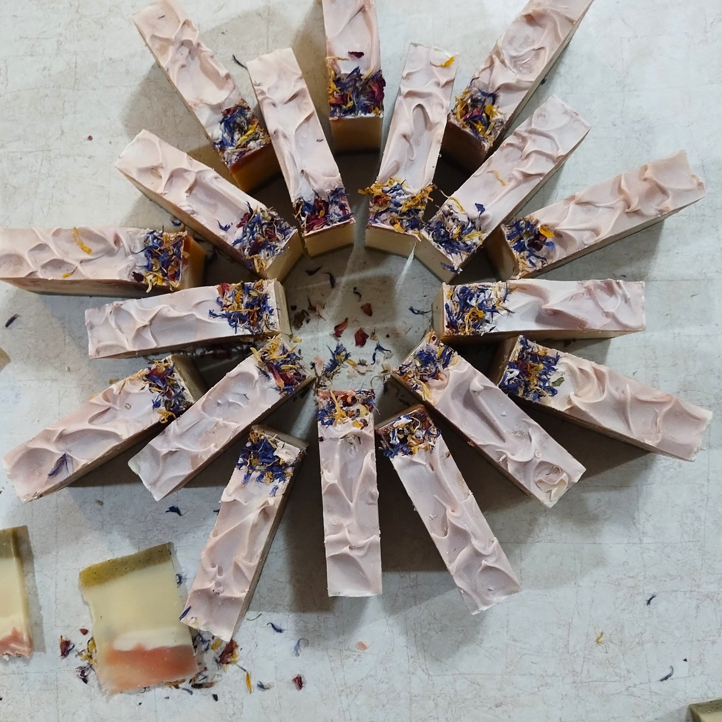 Flower Garden Soap – All-Natural Floral Bar with Lavender, Geranium & Botanical Claysl Oils | Handmade Palm-Free Soap