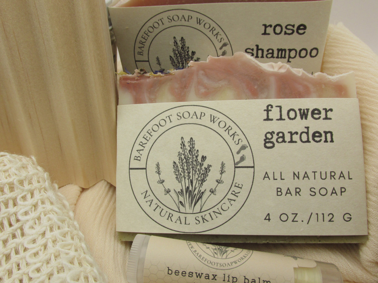 Floral Spa Gift Box | Rose & Flower Natural Soap Gift Set | Romantic Self Care Gift | Handmade Bath & Body Bundle