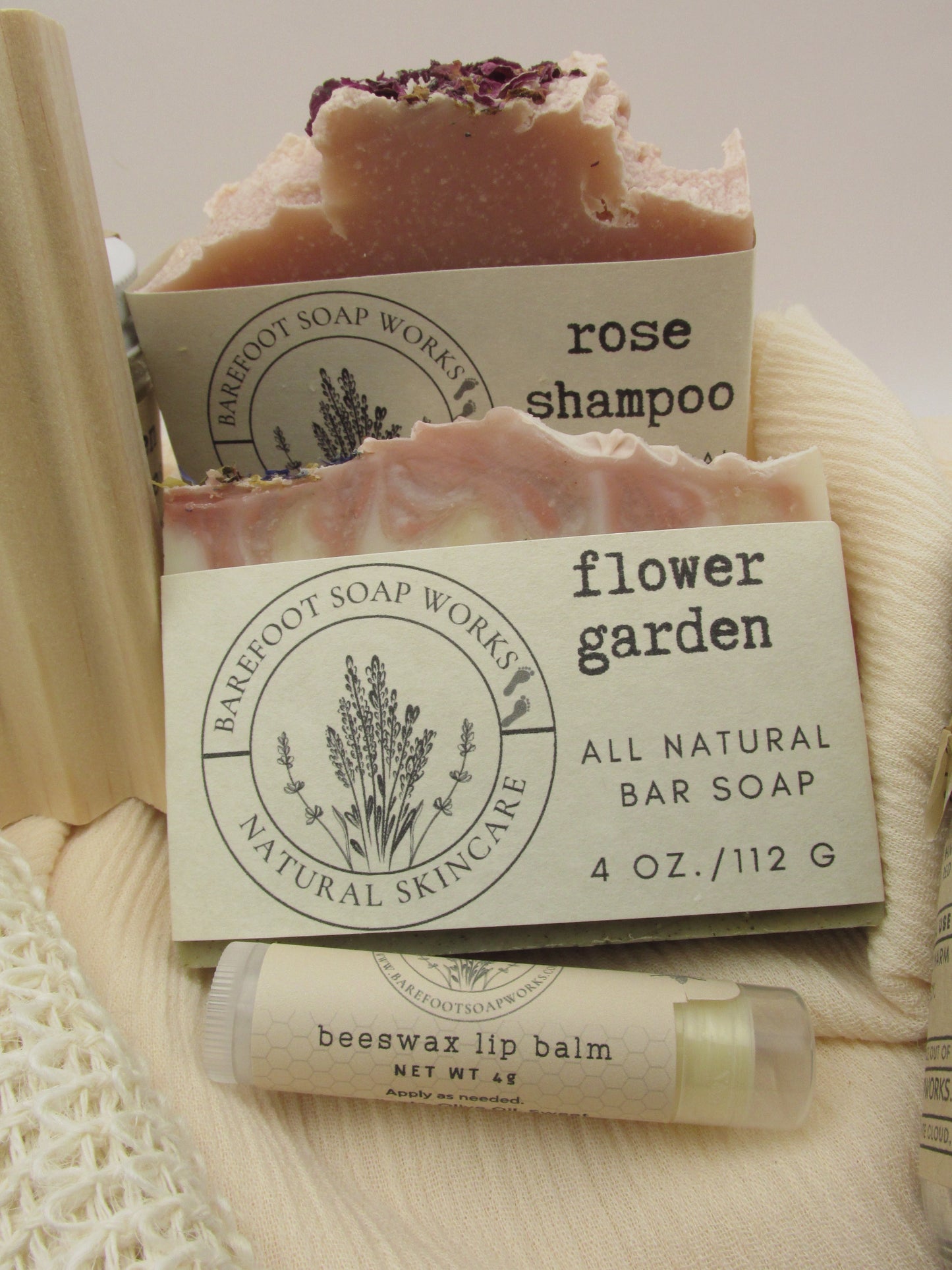 Floral Spa Gift Box | Rose & Flower Natural Soap Gift Set | Romantic Self Care Gift | Handmade Bath & Body Bundle